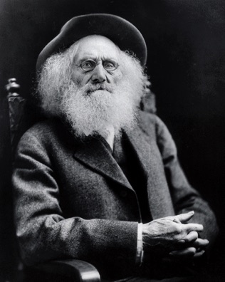 Ezra Manning Meeker (1830-1928)
Photo taken at age 91